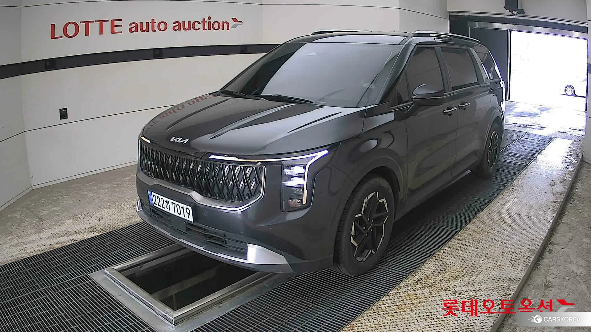 Kia Carnival 2024 Pantera Metal из Кореи, фото 5