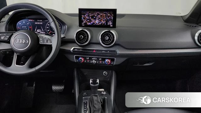 Audi Q2 2023 Белый из Кореи, фото 5