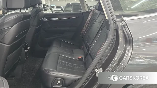 BMW 6 Series GT (G32) 2022 Серый из Кореи, фото 5