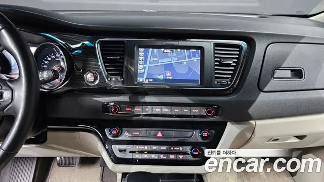 Kia The New Carnival 2019 Черный из Кореи, фото 5