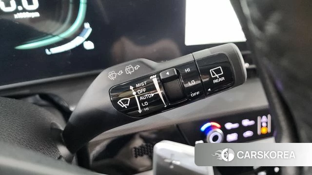 Kia Sportage 5th Generation Hybrid 2023 Серебряный из Кореи, фото 5