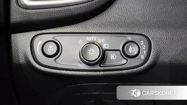 Chevrolet (GM Daewoo) The New Trax 2020 Белый из Кореи, фото 5