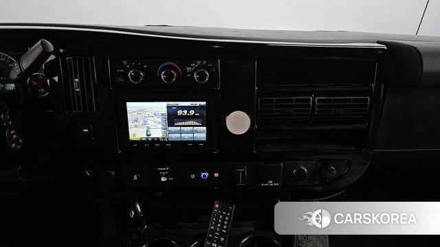 Chevrolet Express Van 2018 Серебряный из Кореи, фото 5