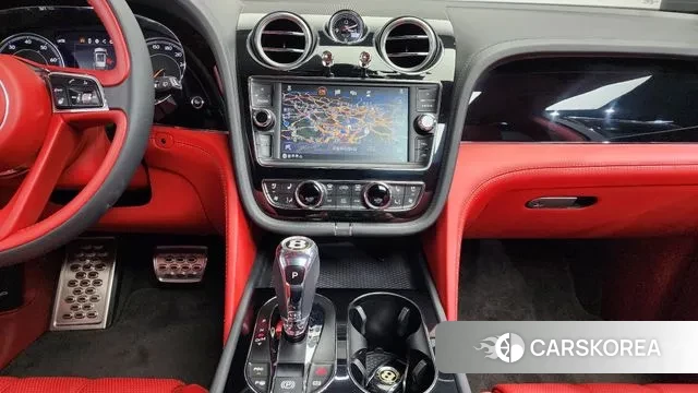 Bentley Bentayga 2019 Белый из Кореи, фото 5