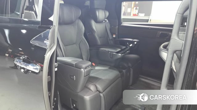 Toyota Alphard 4th Generation 2024 Черный из Кореи, фото 5