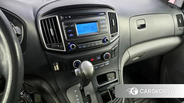 Hyundai The New Grand Starex 2019 Белый из Кореи, фото 5