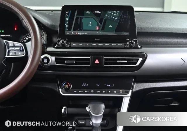 Kia Seltos 2022 Белый из Кореи, фото 5