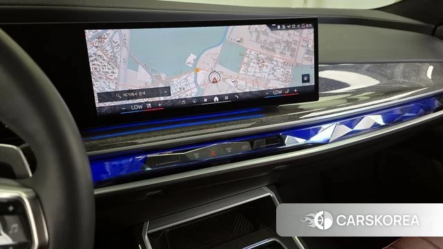 BMW 7 Series (G70) 2023 Черный из Кореи, фото 5