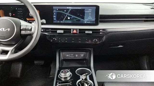 Kia The New K5 3rd generation 2024 Белый из Кореи, фото 5