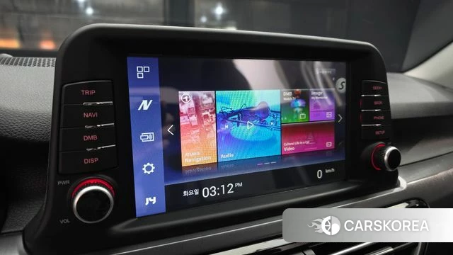 Kia Seltos 2022 Белый из Кореи, фото 5