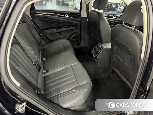 Volkswagen Passat 2021 Черный из Китая, фото 5