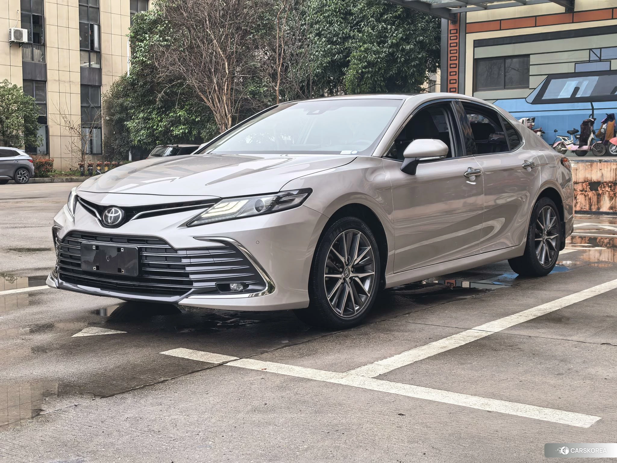 Toyota Camry 2021 Шампань из Китая, фото 5
