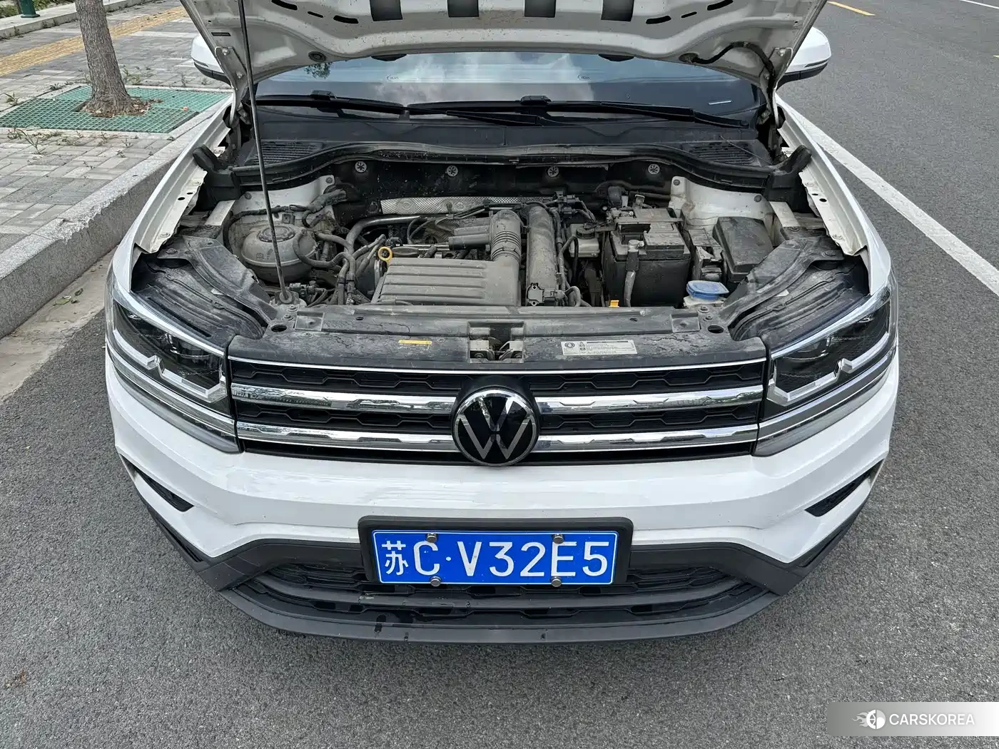 Volkswagen Tharu 2021 Белый из Китая, фото 5