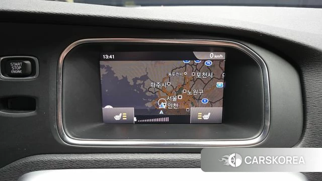 Volvo V40 2018 Серебристо-серый из Кореи, фото 5