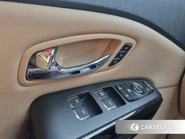 Kia The New Carnival 2019 Черный из Кореи, фото 5