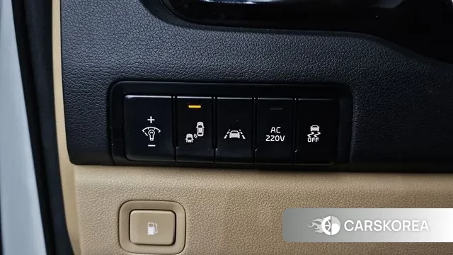 Kia The New Carnival 2018 Белый из Кореи, фото 5