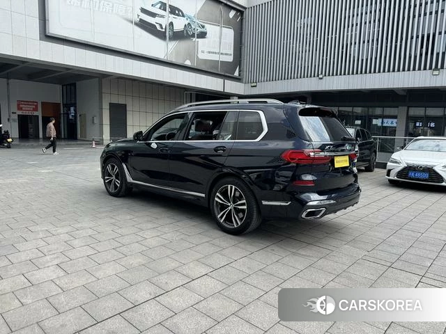 BMW X7 2020 Черный из Китая, фото 5