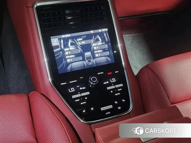 Porsche Panamera (971) 2023 Черный из Кореи, фото 5