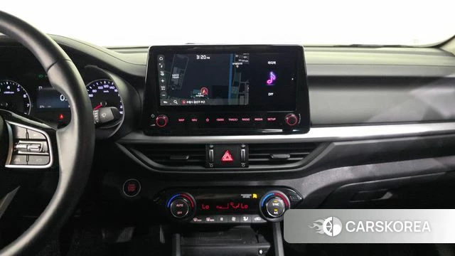 Kia The New K3 2nd generation 2021 Белый из Кореи, фото 5