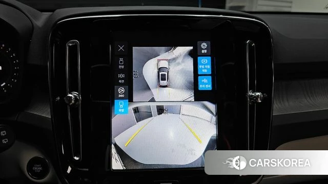 Volvo XC40 2025 Белый из Кореи, фото 5