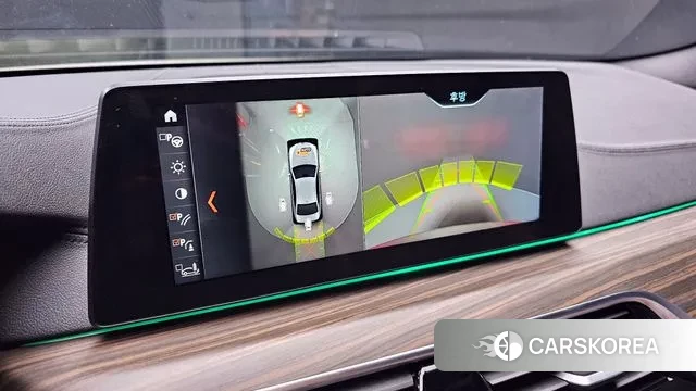 BMW 5 Series (G30) 2018 Белый из Кореи, фото 5