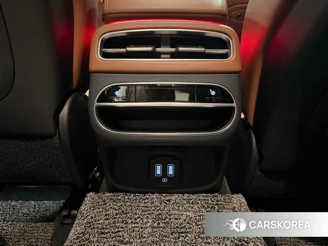 Genesis GV70 2022 Темно-зеленый из Кореи, фото 5