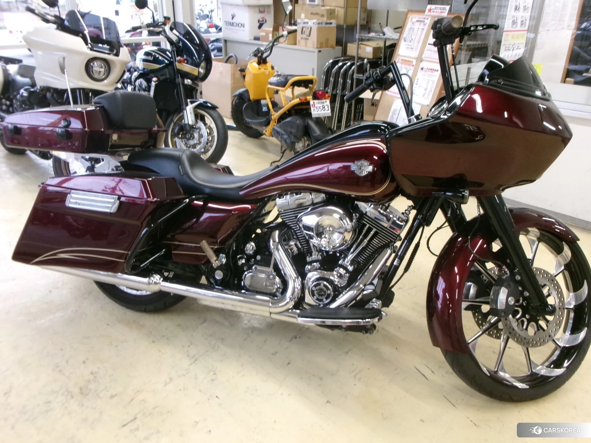 Проданный Harley-Davidson Road Glide FLTRX1580 2010 из Японии