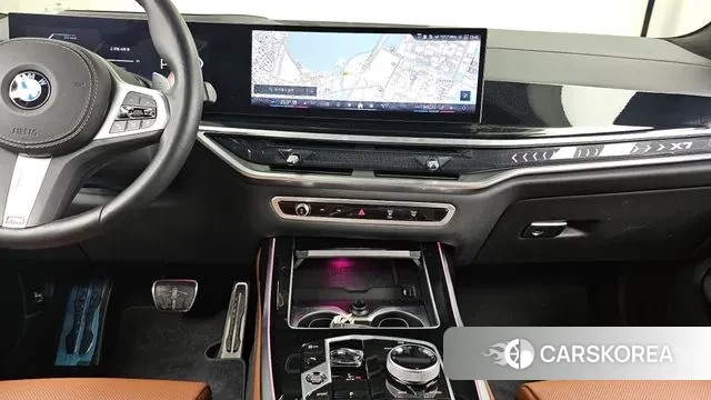 BMW X7 (G07) 2023 Белый из Кореи, фото 5