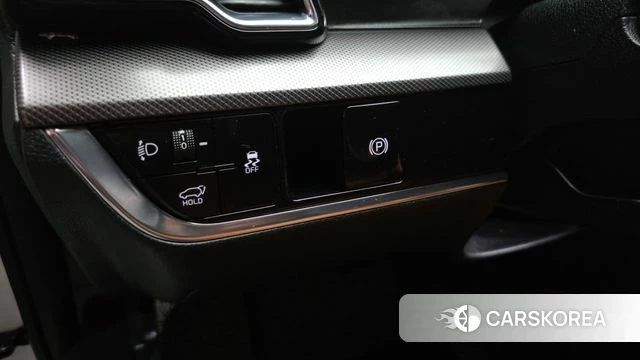 Kia Sportage 5th Generation 2023 Белый из Кореи, фото 5