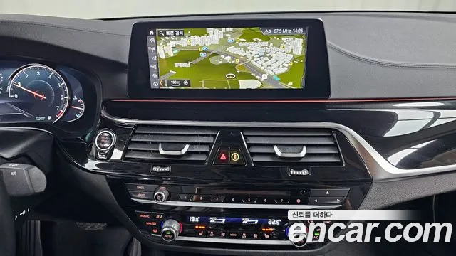 BMW 5 Series (G30) id 2711418 из Кореи 5