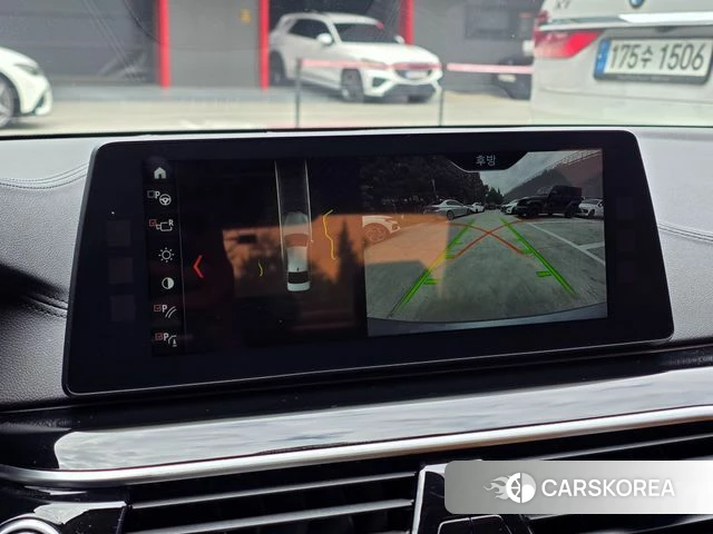 BMW 5 Series (G30) 2018 Небесно-голубой из Кореи, фото 5