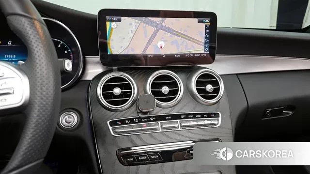 Mercedes-Benz C-Class W205 2020 Белый из Кореи, фото 5