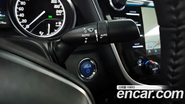 Toyota Camry (XV70) 2018 Серебряный из Кореи, фото 5