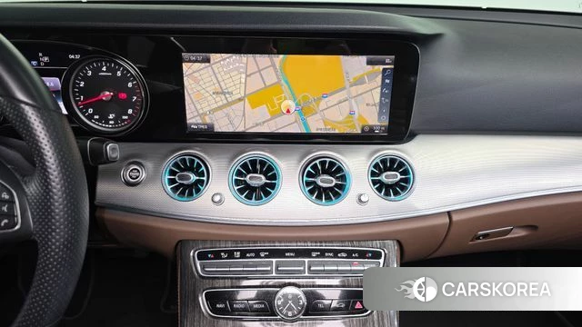 Mercedes-Benz E-Class W213 2018 Белый из Кореи, фото 5
