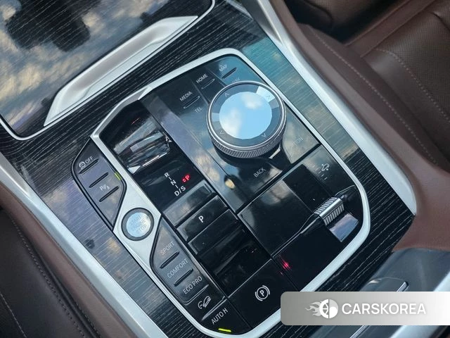 BMW X6 (G06) 2023 Черный из Кореи, фото 5