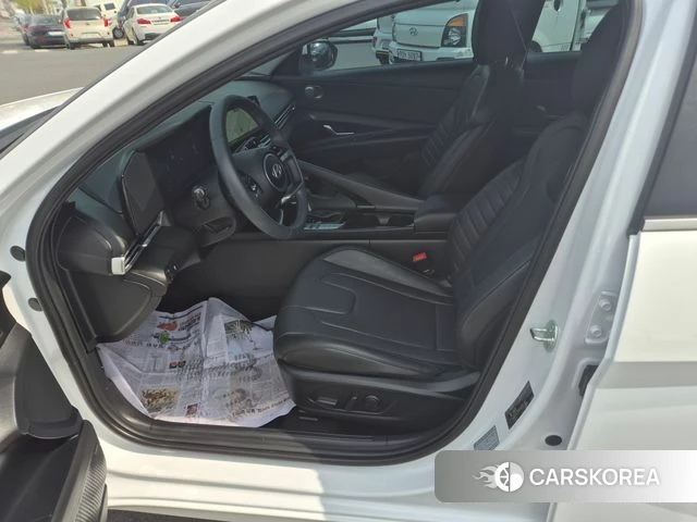 Hyundai The New Avante (CN7) 2024 Белый из Кореи, фото 5