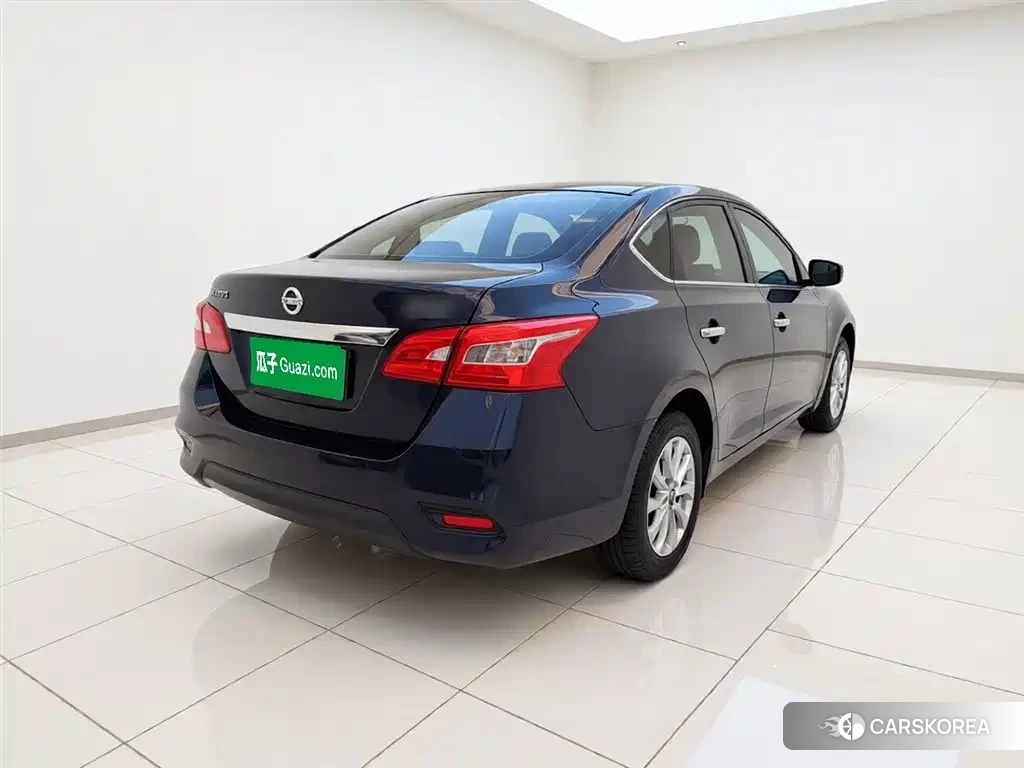 Nissan Sylphy 2024 Черный из Китая, фото 5