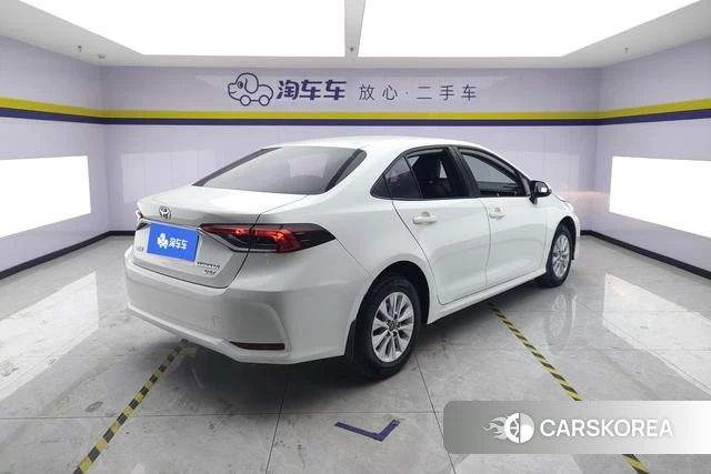 Toyota Corolla 2020 Белый из Китая, фото 5