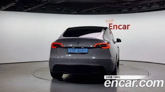 Tesla Model Y 2021 Серый из Кореи, фото 5