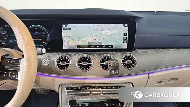 Mercedes-Benz E-Class W213 2021 Белый из Кореи, фото 5