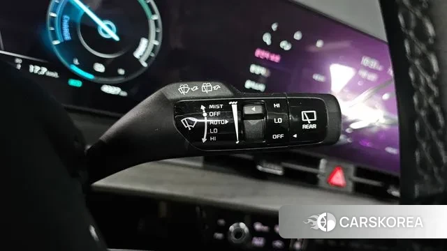 Kia Sportage 5th Generation Hybrid 2023 Белый из Кореи, фото 5