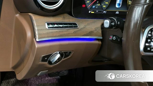 Mercedes-Benz E-Class W213 2018 Черный из Кореи, фото 5
