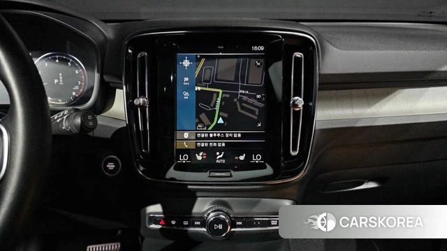 Volvo XC40 2020 Белый из Кореи, фото 5