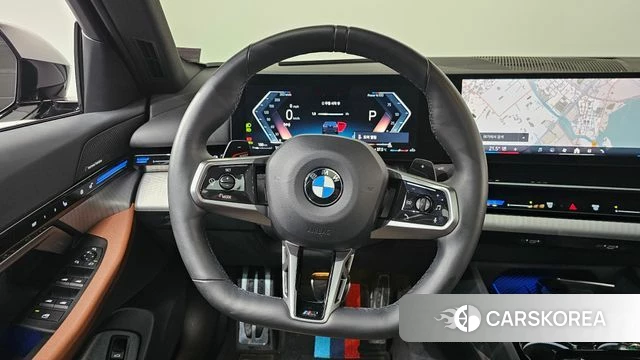 BMW 5 Series (G60) 2023 Черный из Кореи, фото 5