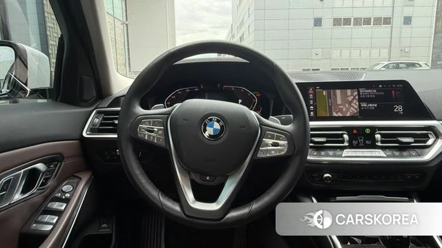 BMW 3 Series (G20) 2022 Белый из Кореи, фото 5