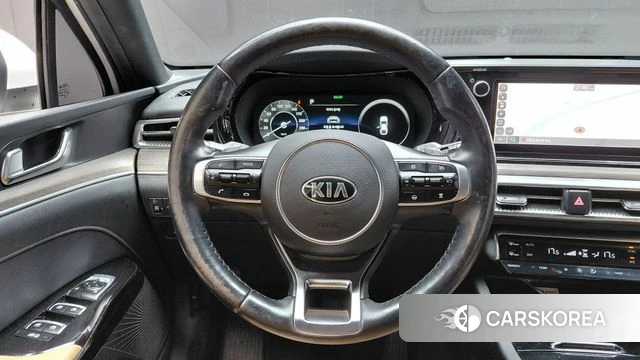 Kia K5 3rd generation 2021 Белый из Кореи, фото 5