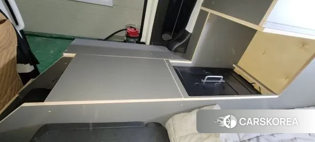 Hyundai Staria 2022 Белый из Кореи, фото 5