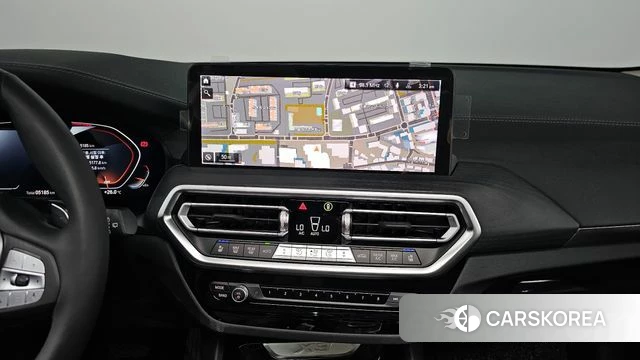 BMW X3 (G01) 2024 Белый из Кореи, фото 5