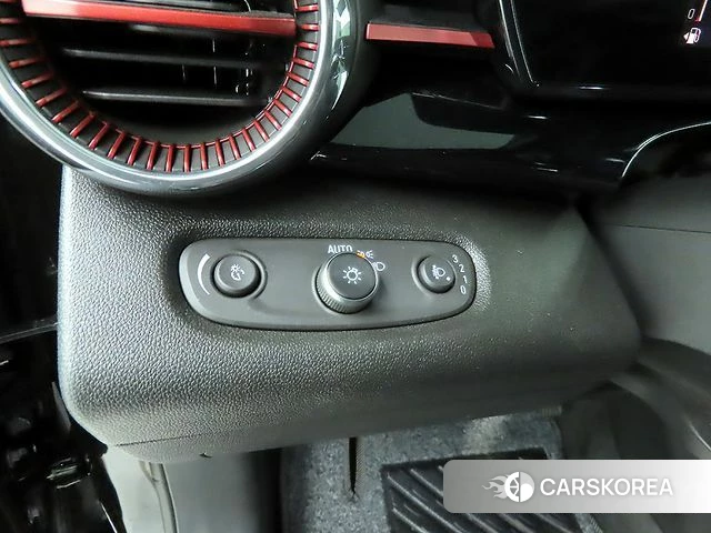 Chevrolet (GM Daewoo) Trax Crossover 2025 Черный из Кореи, фото 5
