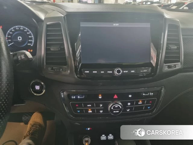 Ssangyong The New Rexton Sports Cannes 2023 Темно-зеленый из Кореи, фото 5